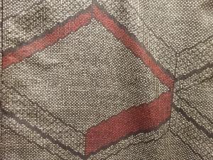 アンティーク　幾何学模様織り出し本場泥大島紬着物(5マルキ)